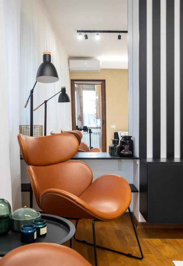 Wonderful Victorie Apartment Бухарест Екстер'єр фото
