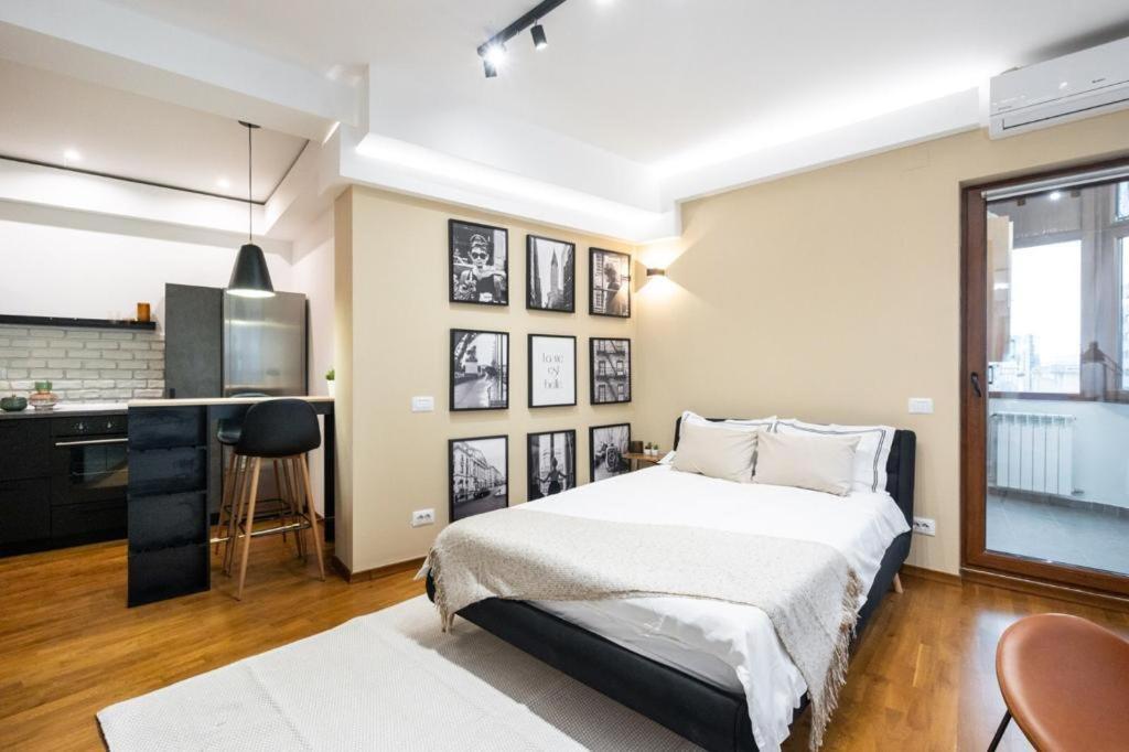 Wonderful Victorie Apartment Бухарест Екстер'єр фото